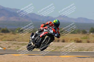 media/Sep-25-2023-Moto Forza (Mon) [[81ffa65e0a]]/B-C Group/Session 3 (Turns 16 and 17 Exit)/